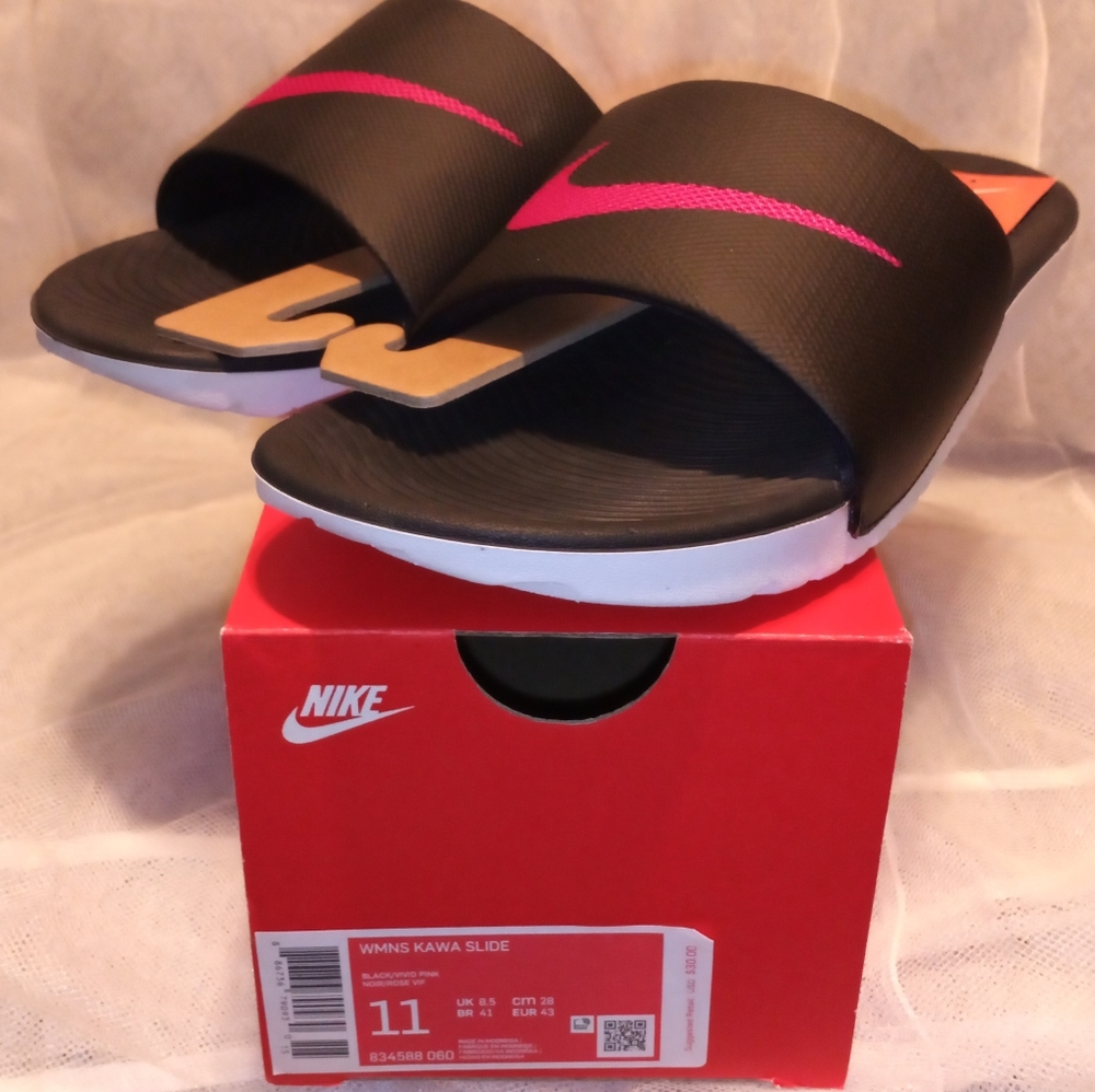 Nike Slides - Picture 2 of 4